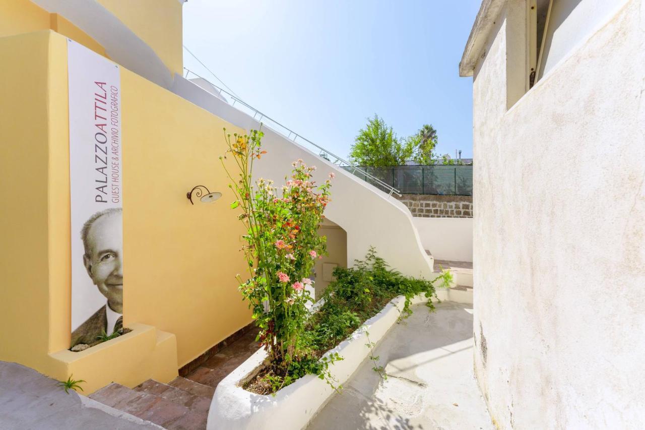 Palazzo Attila - Gioia Apartments Procida Exterior foto