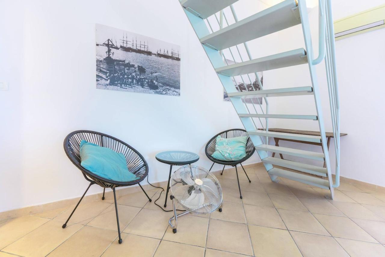 Palazzo Attila - Gioia Apartments Procida Exterior foto