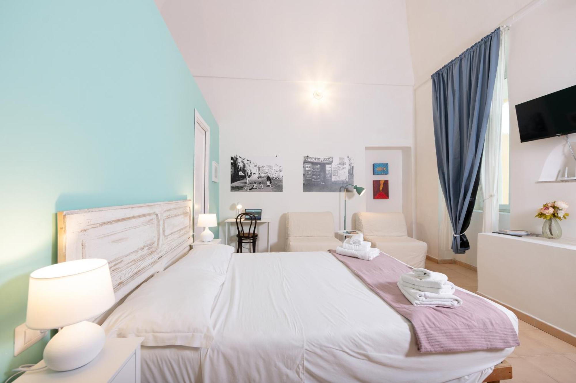 Palazzo Attila - Gioia Apartments Procida Exterior foto